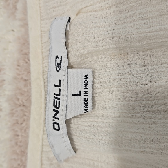O'Neill Cream Lace Sleeve Blouse - Picture 2 of 7